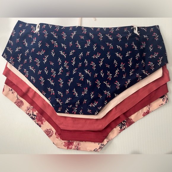 Laura Ashley Super Soft Laser Cut Tech Sealed No-Show 5 pc Panties Set - Picture 3 of 9